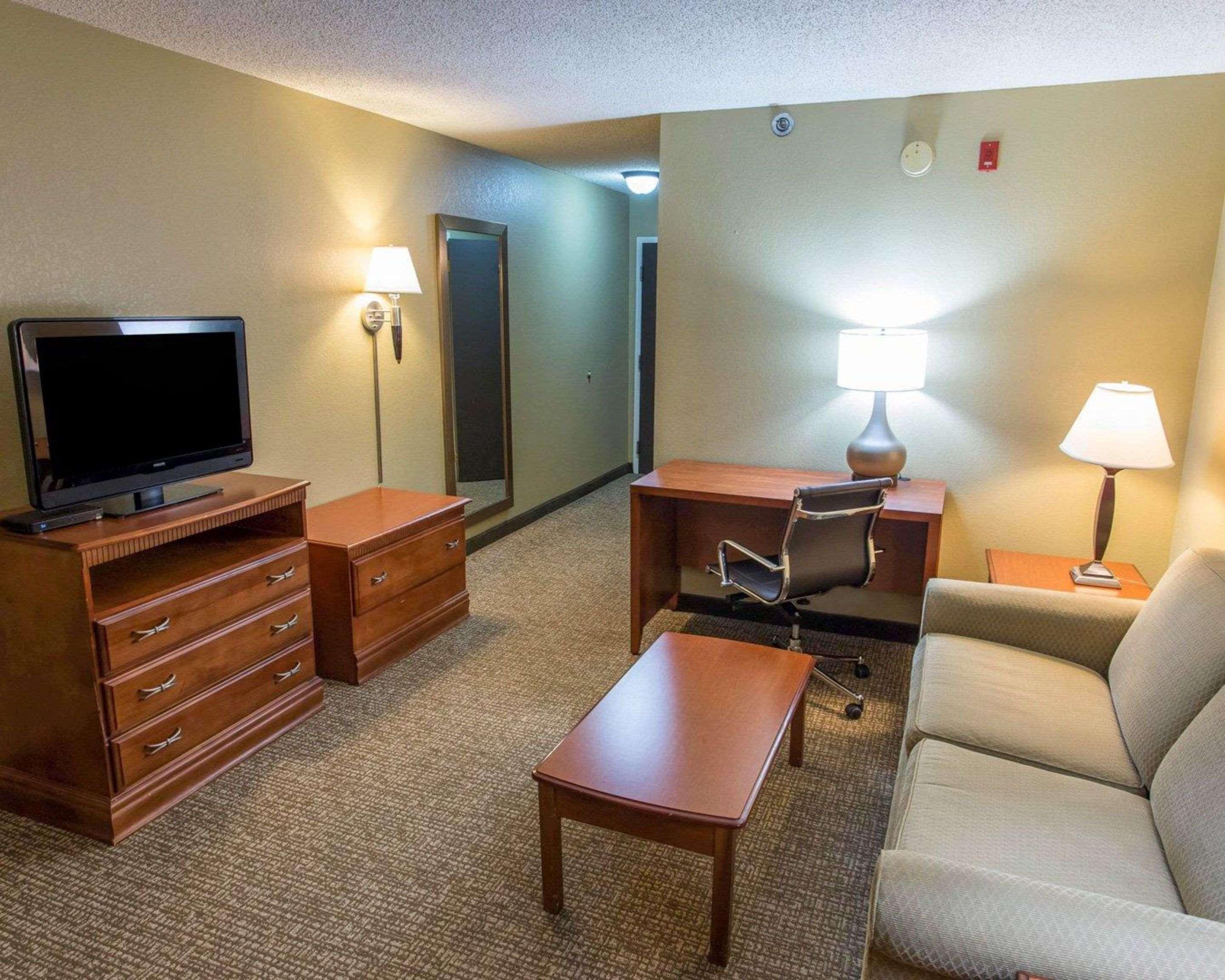 Comfort Inn Opelika - Auburn Exterior foto